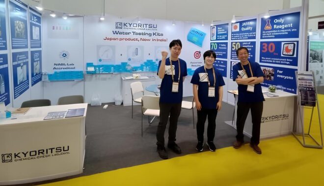 若手社員が体験した初めての海外出張 ― パックテストの展示会 in India